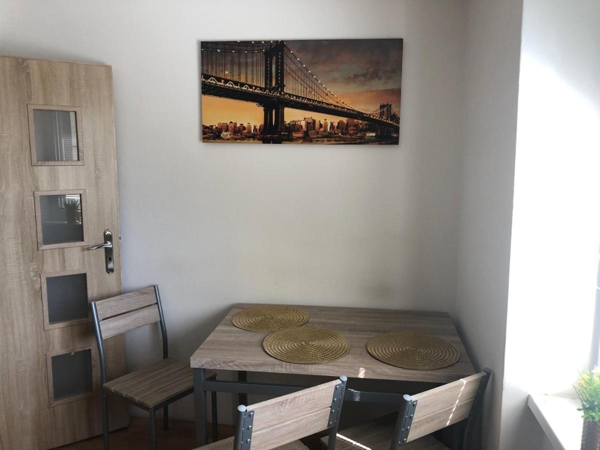 Apartmány - Školní Chomutov Exterior foto
