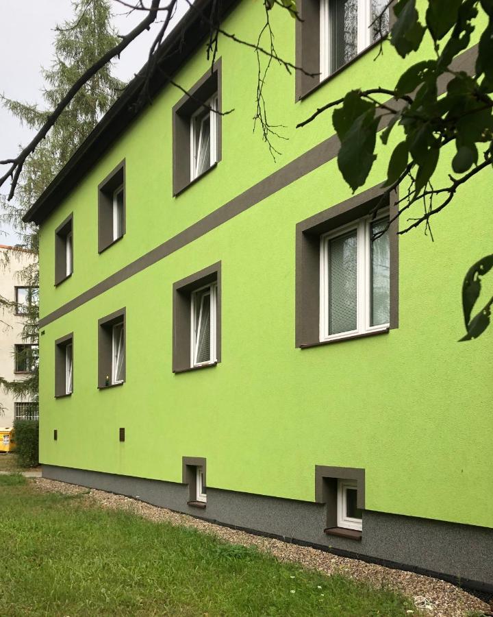 Apartmány - Školní Chomutov Exterior foto